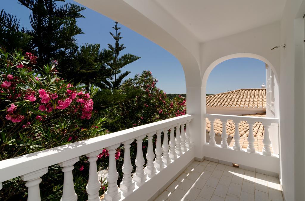 Villa Do Monte Monte Raposo Rum bild